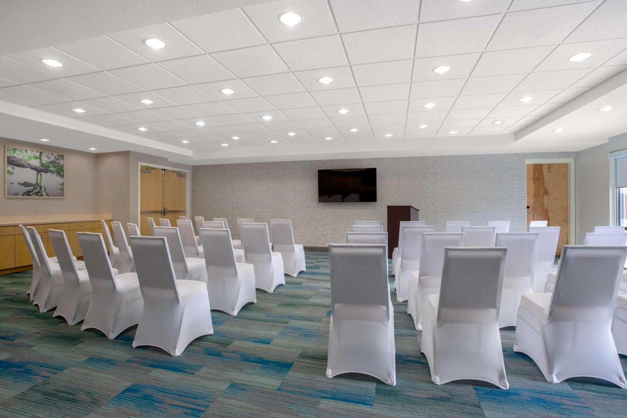 Home2 Suites By Hilton Gainesville Extérieur photo