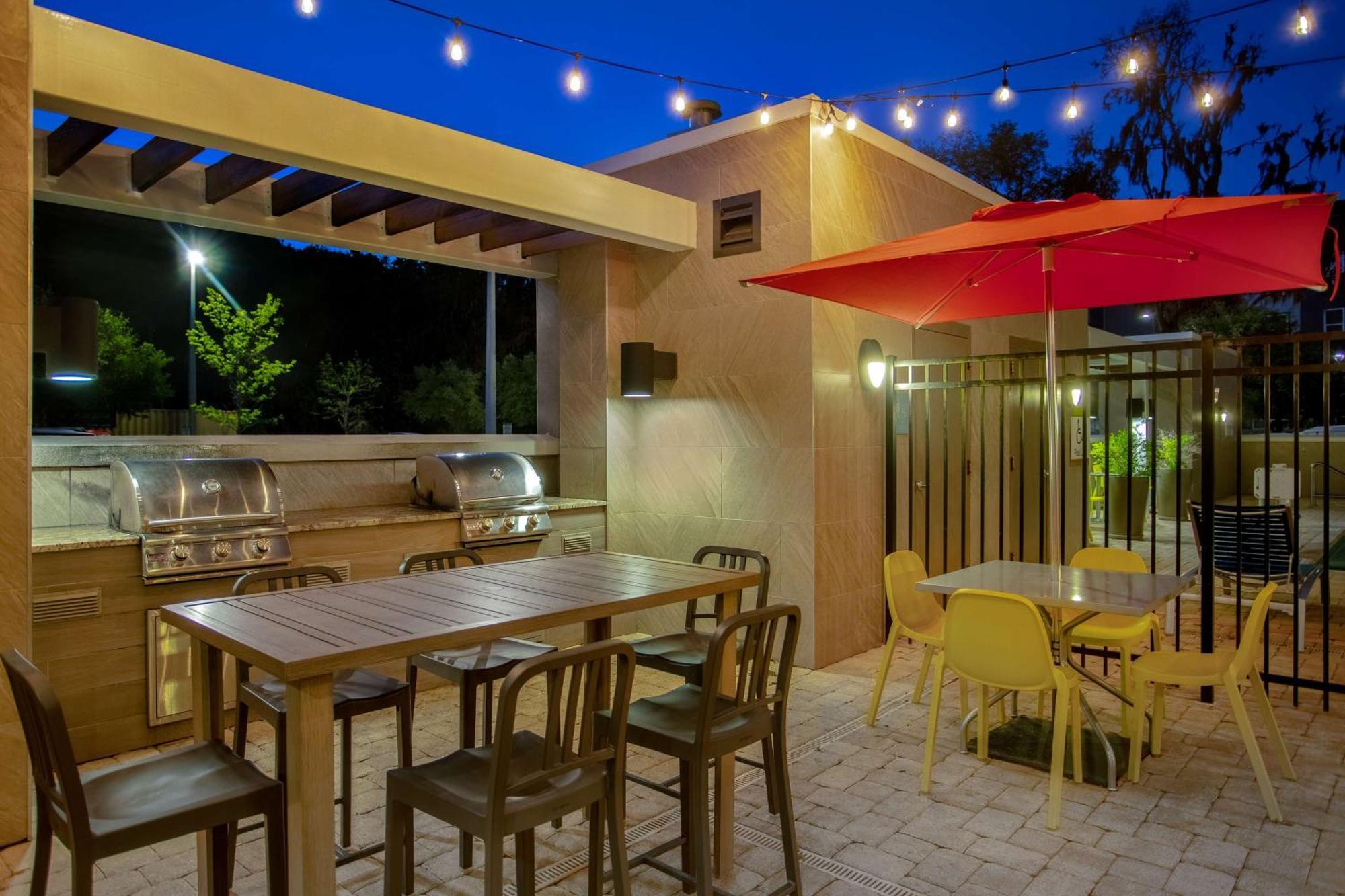 Home2 Suites By Hilton Gainesville Extérieur photo