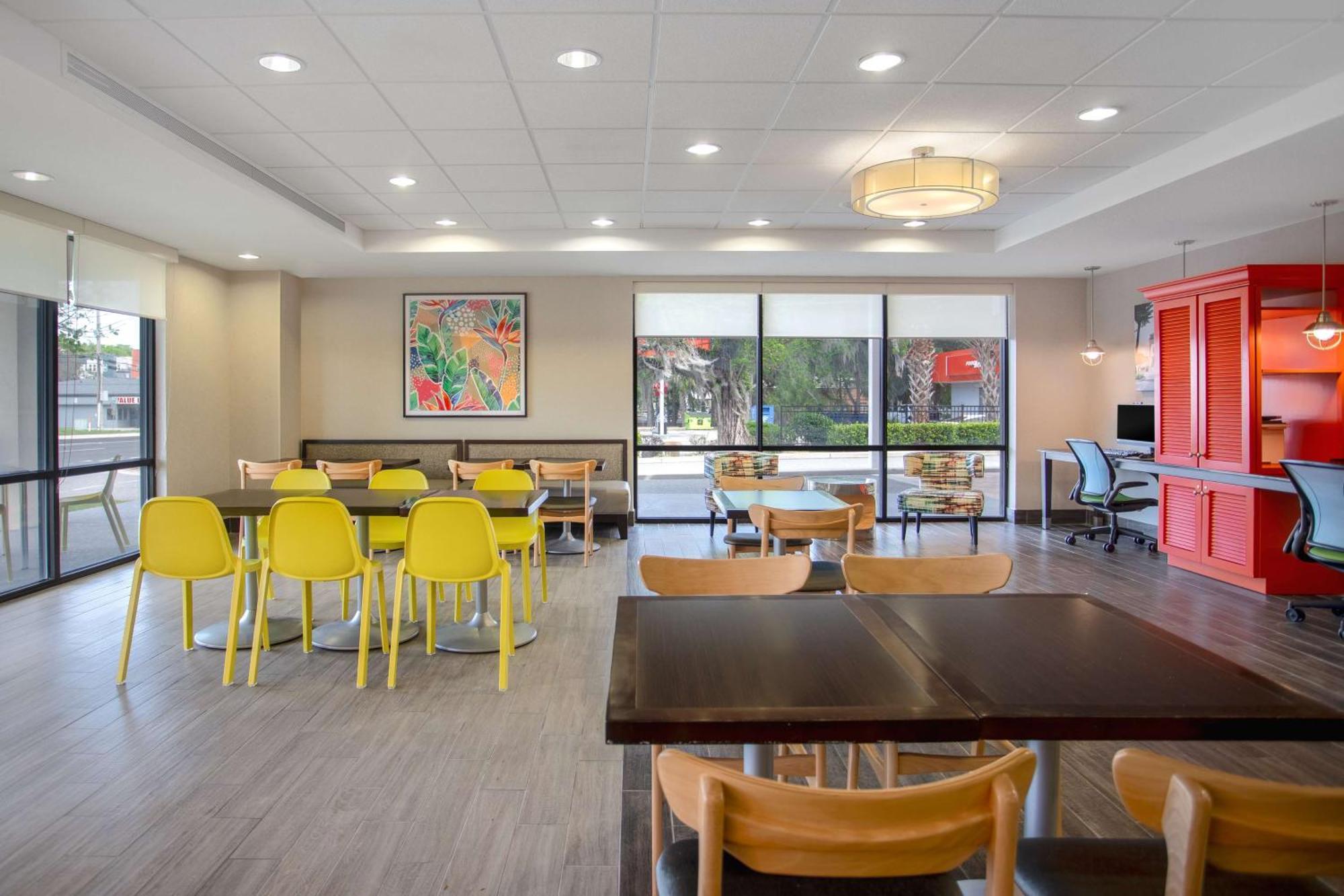 Home2 Suites By Hilton Gainesville Extérieur photo