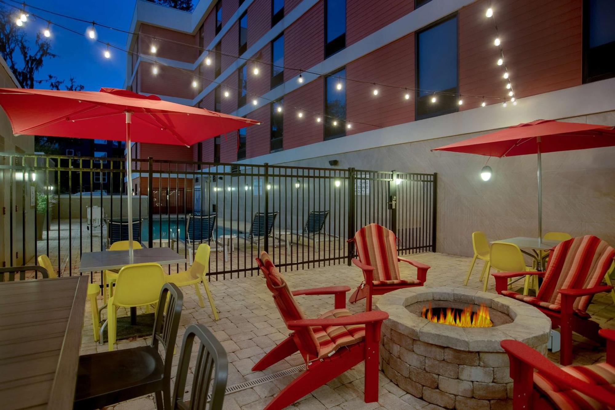 Home2 Suites By Hilton Gainesville Extérieur photo